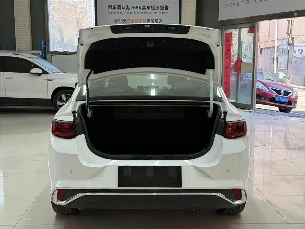 Geely Emgrand L 2022 1.4T CVT Supreme Edition — миниатюра 23