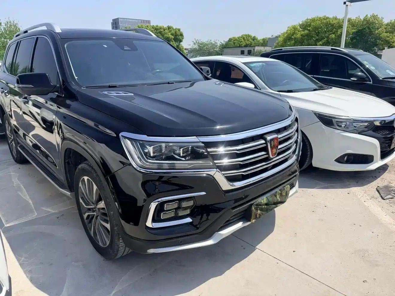 Roewe RX8 2018 30T Intelligent Internet Four-Wheel Drive Supreme Edition — миниатюра 2