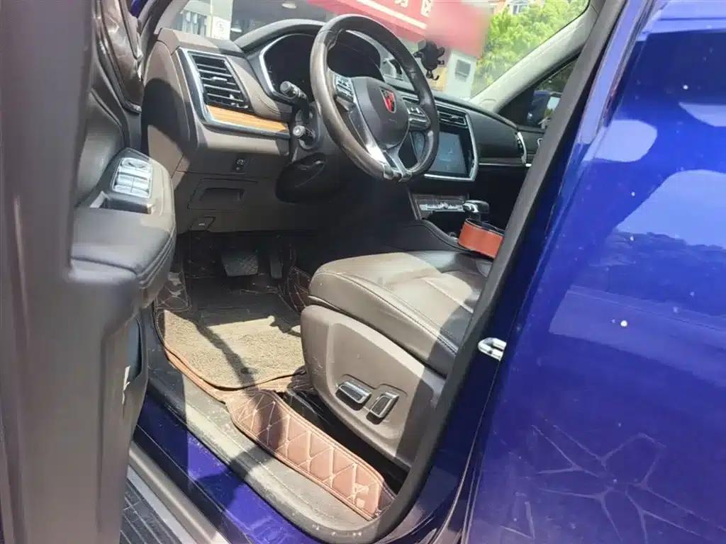 Roewe RX8 2019 30T Intelligent Internet Two-Wheel Drive Super Flagship Edition — миниатюра 14