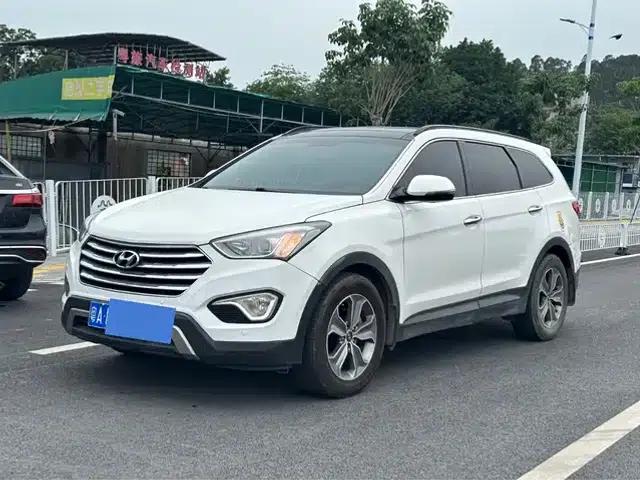 Geely Grand Hyatt 2013 2.2T 7-seater 4WD Comfort Edition