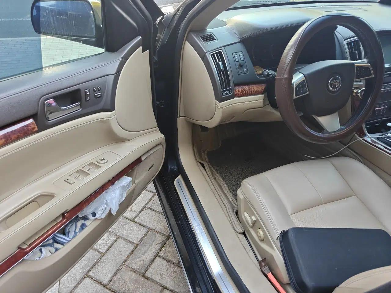 Cadillac SLS Seville 2010 3.0L Elite Edition — миниатюра 17