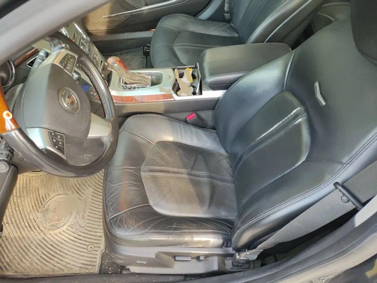 Cadillac CTS 2008 2.8L Luxury Sport Edition — миниатюра 16