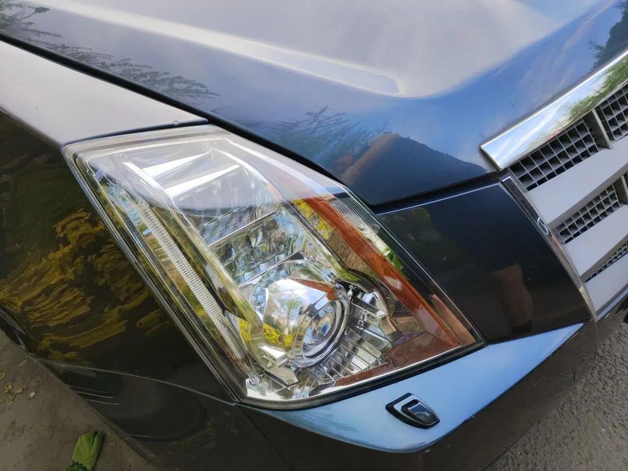 Cadillac CTS 2008 2.8L Luxury Sport Edition — миниатюра 7