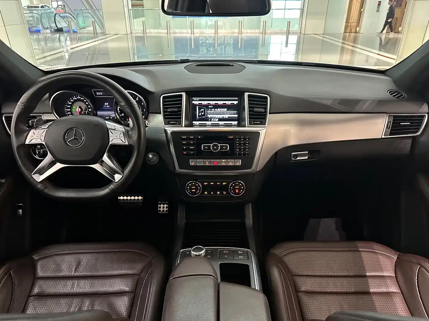2014 Mercedes-Benz M-Class AMG ML 63 — миниатюра 12