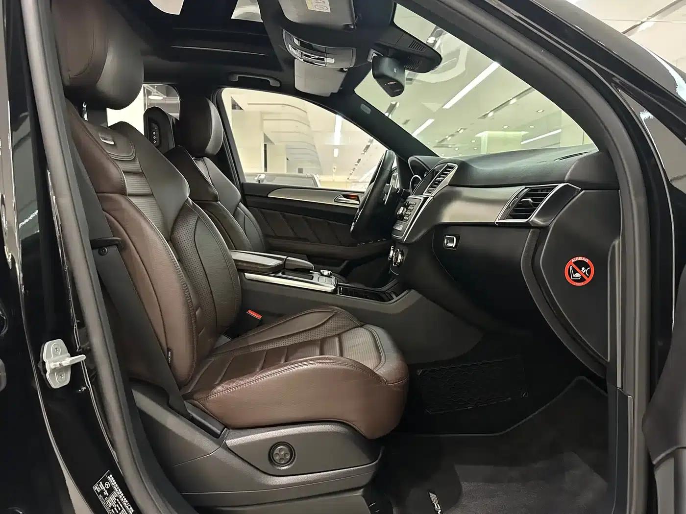 2014 Mercedes-Benz M-Class AMG ML 63 — миниатюра 13
