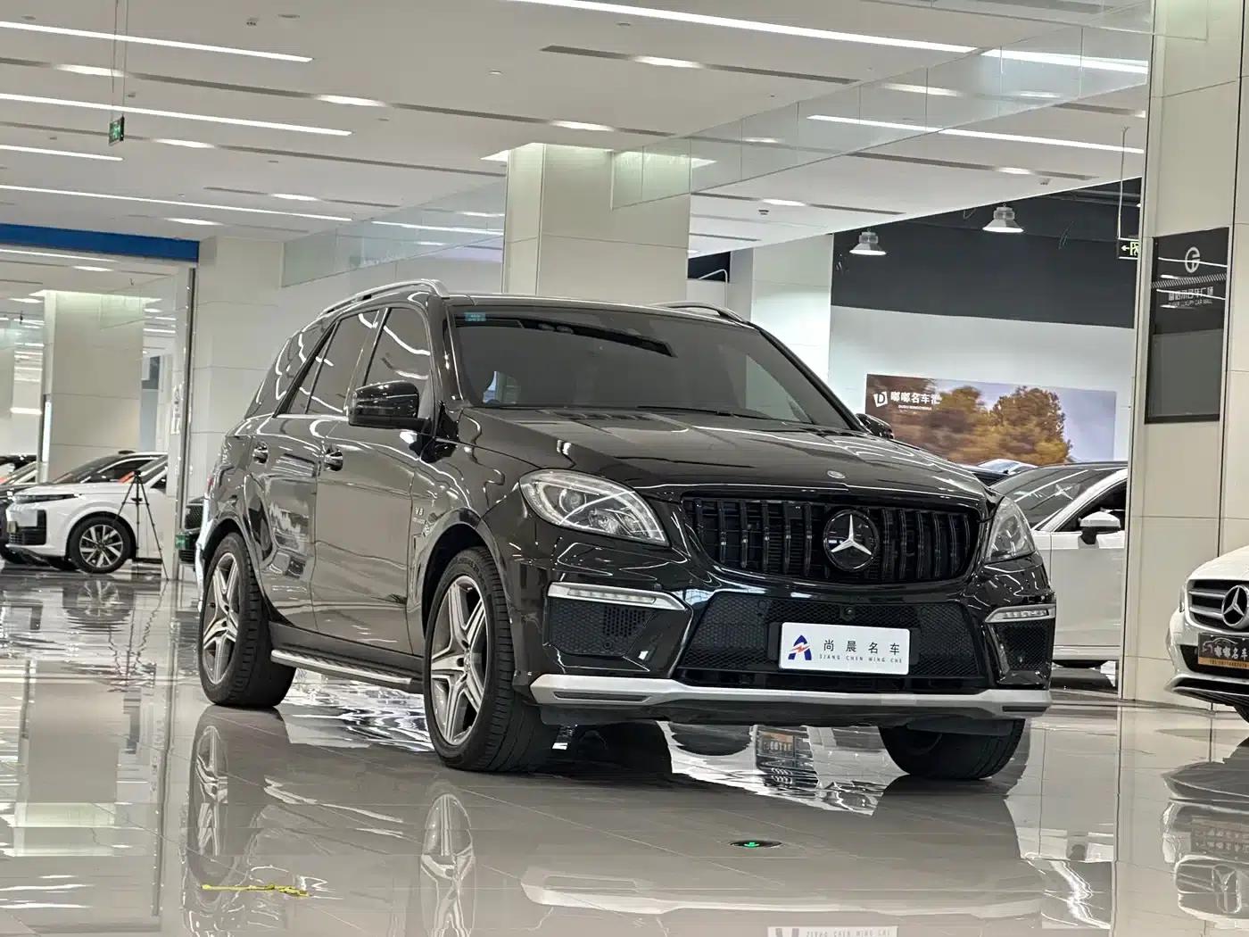 2014 Mercedes-Benz M-Class AMG ML 63 — миниатюра 3