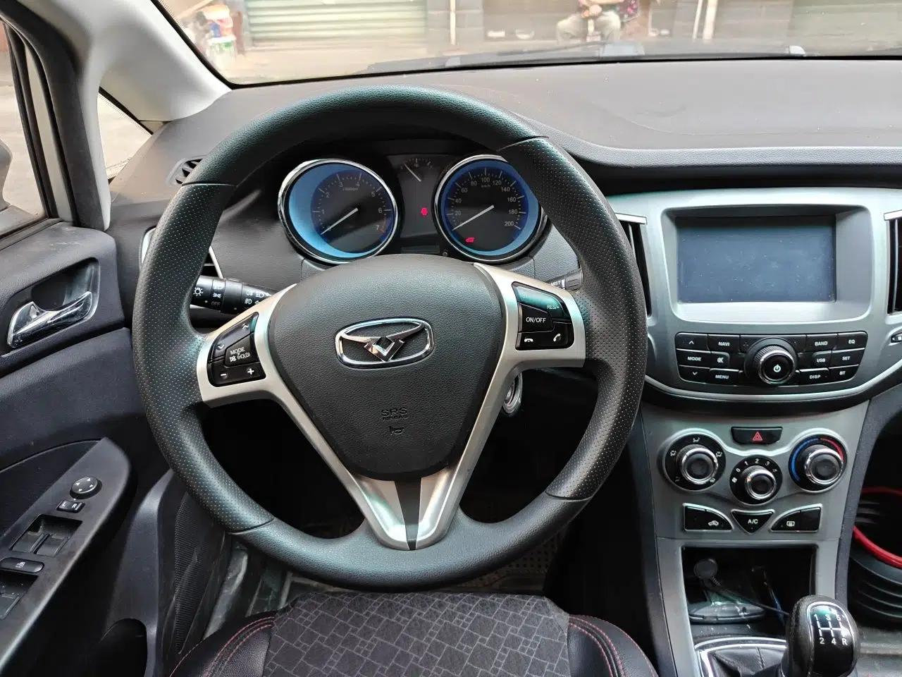 Cowin C3 2015 1.5L Manual Gold Diamond Edition — миниатюра 11