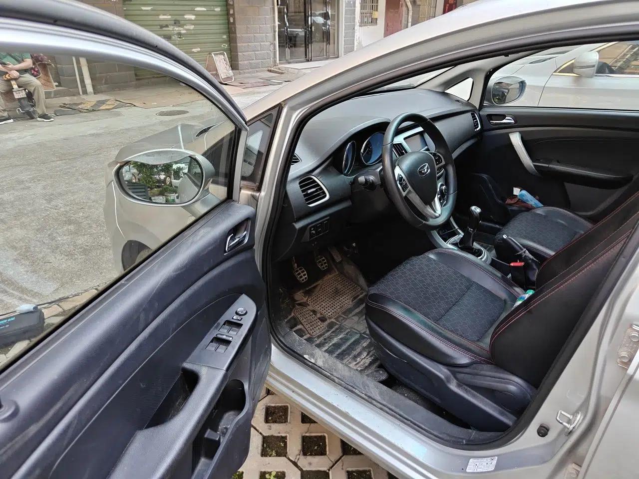 Cowin C3 2015 1.5L Manual Gold Diamond Edition — миниатюра 17