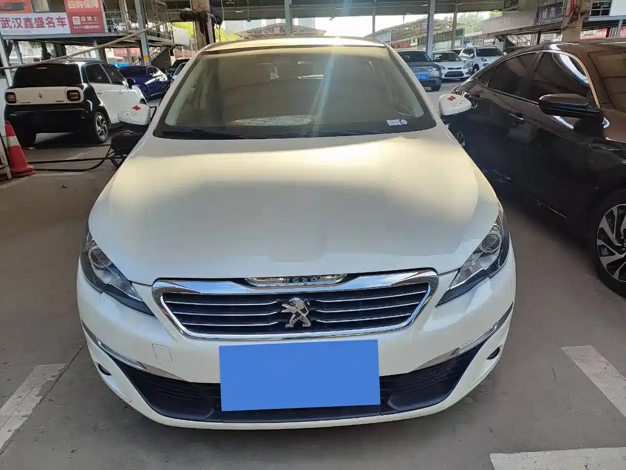 Peugeot 308S 2015 1.6T Automatic Sporty Edition — миниатюра 2