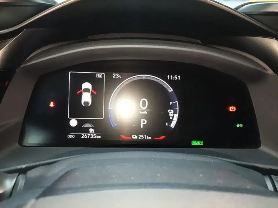 Lexus RZ 2023 450e All-Wheel Drive Luxury Edition — миниатюра 15