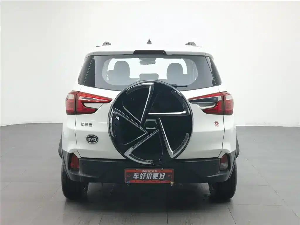 2016 Yuan 1.5L Manual Premium Model — миниатюра 4