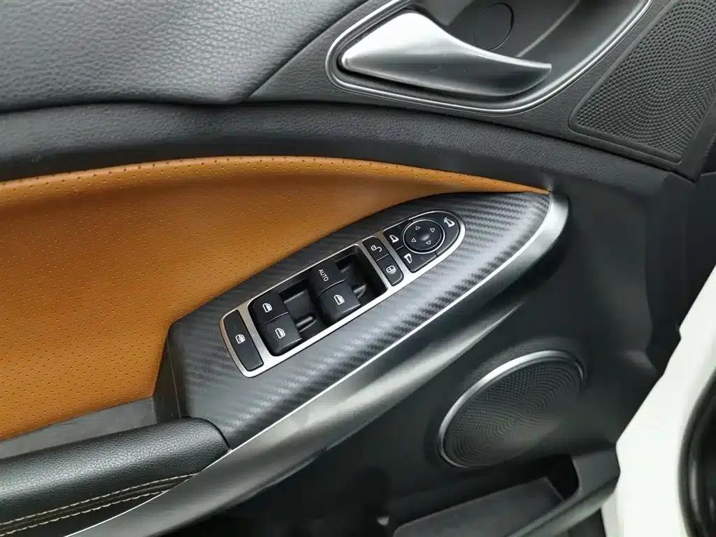 2016 Yuan 1.5L Manual Premium Model — миниатюра 9