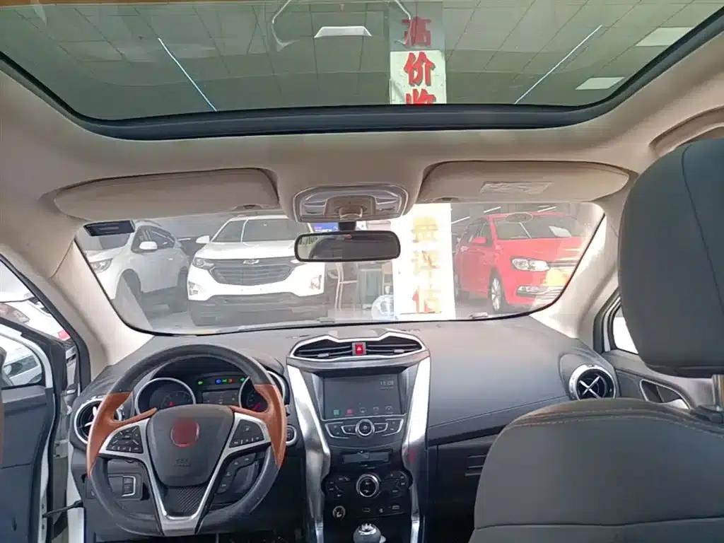 2016 Yuan 1.5L Manual Premium Model — миниатюра 18