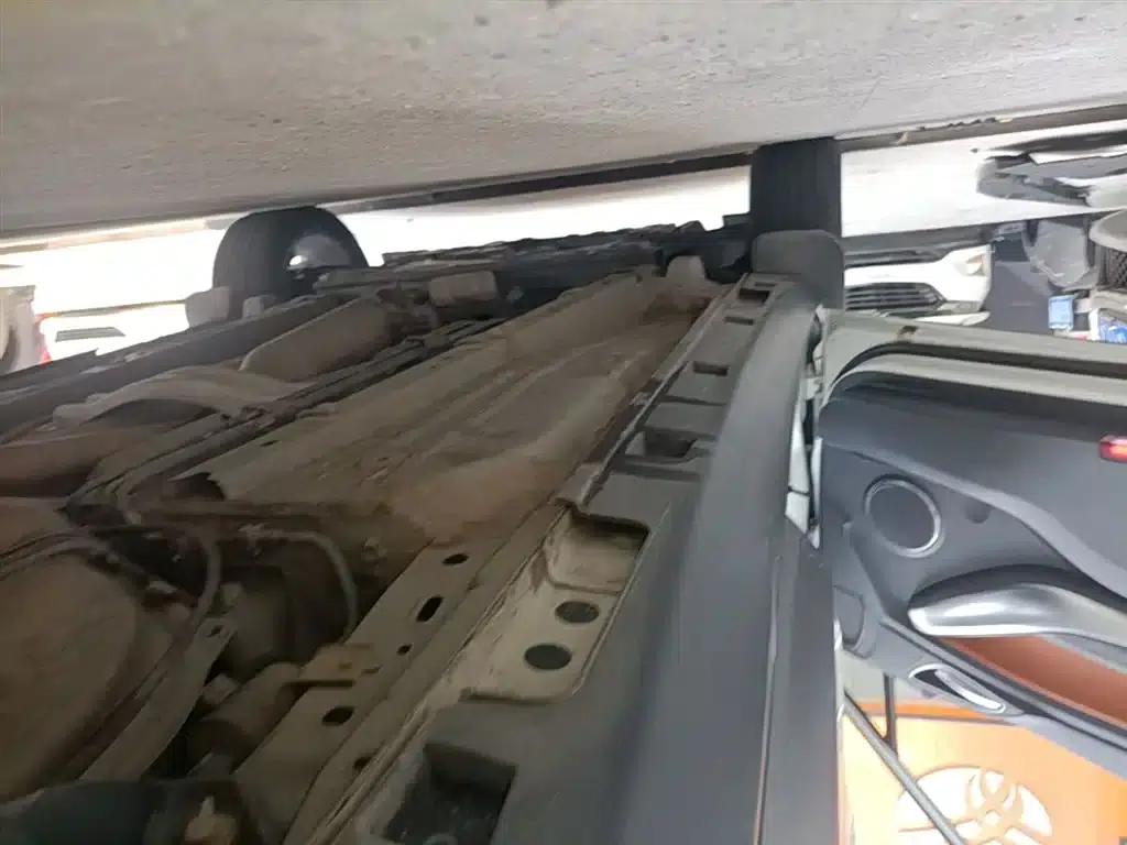 2016 Yuan 1.5L Manual Premium Model — миниатюра 22