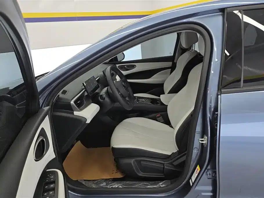 Seal 05 DM-i 2025 DM-i Intelligent Driving Edition 55KM Luxury Model — миниатюра 9