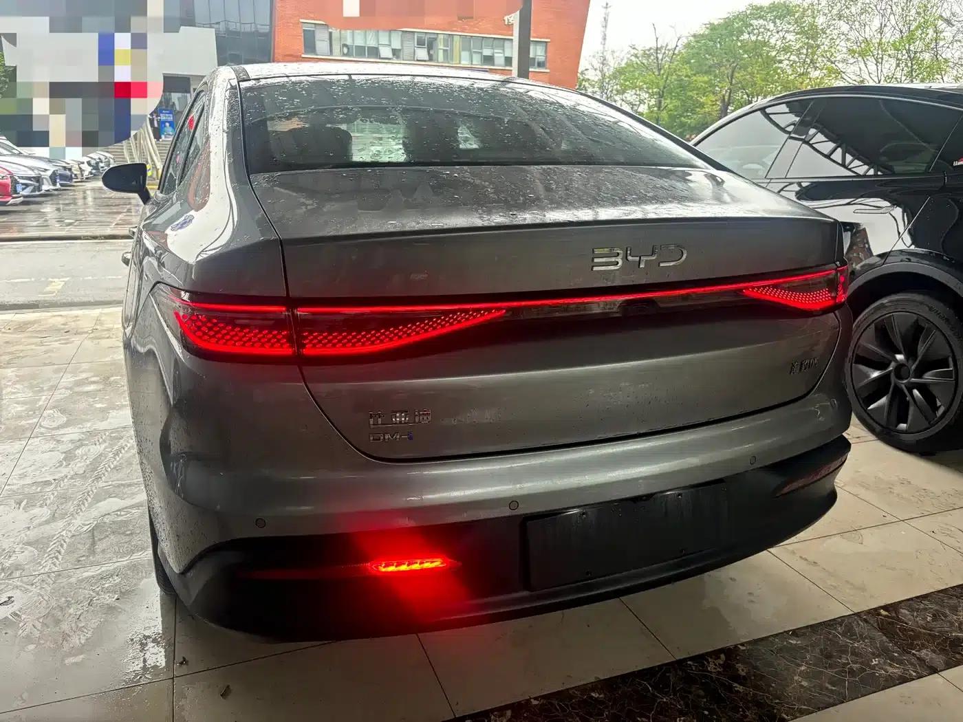 Seal 05 DM-i 2026 Model DM-i 128KM Luxury — миниатюра 14