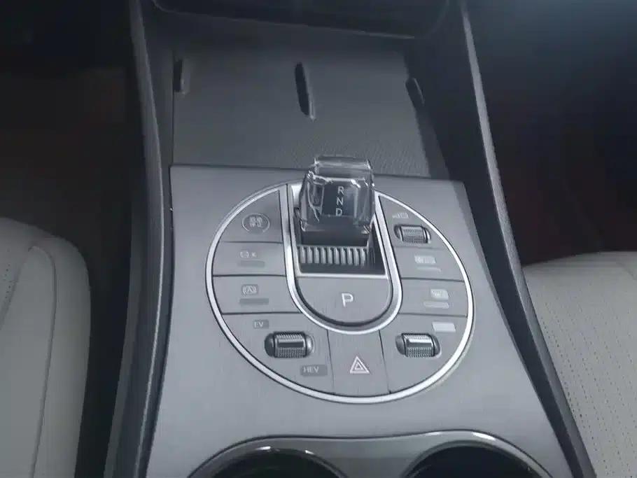 Seal 05 DM-i 2025 DM-i Intelligent Driving Edition 55KM Luxury Model — миниатюра 16