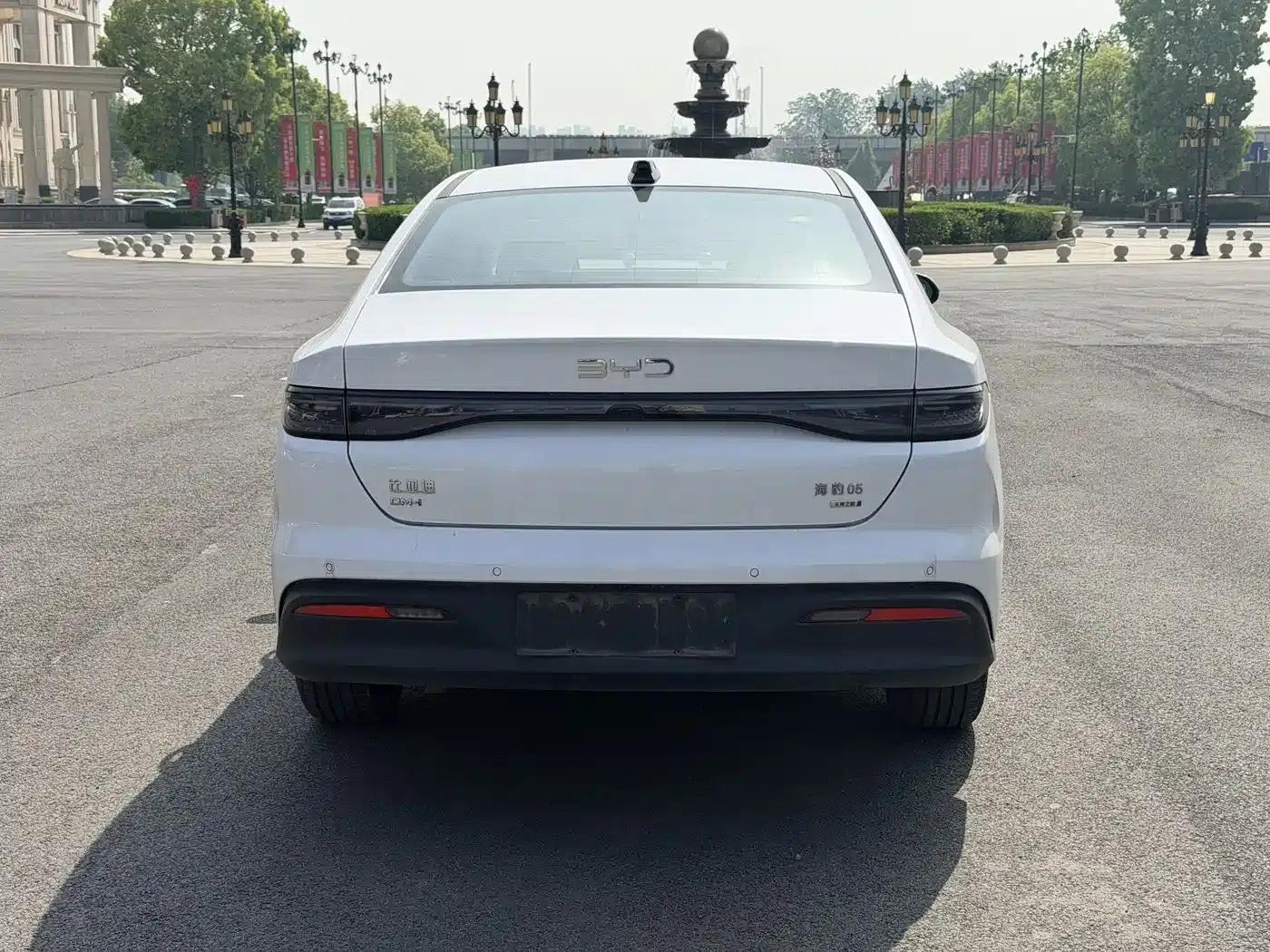 Seal 05 DM-i 2025 DM-i Intelligent Driving Edition 120KM Flagship Model — миниатюра 16
