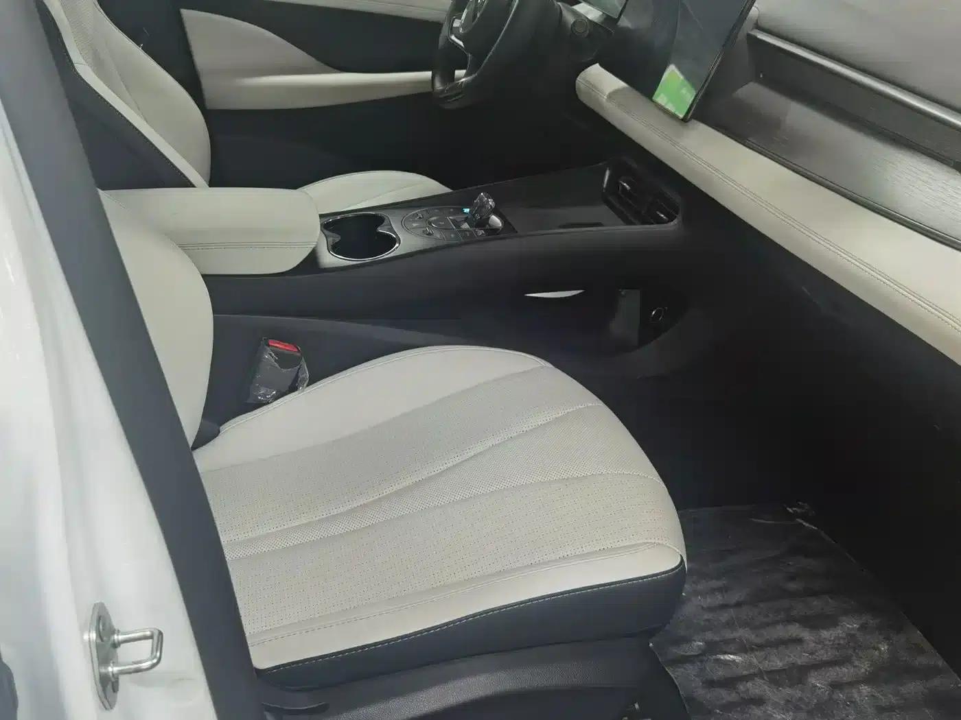 Seal 05 DM-i 2025 DM-i Intelligent Driving Edition 120KM Flagship Model — миниатюра 4