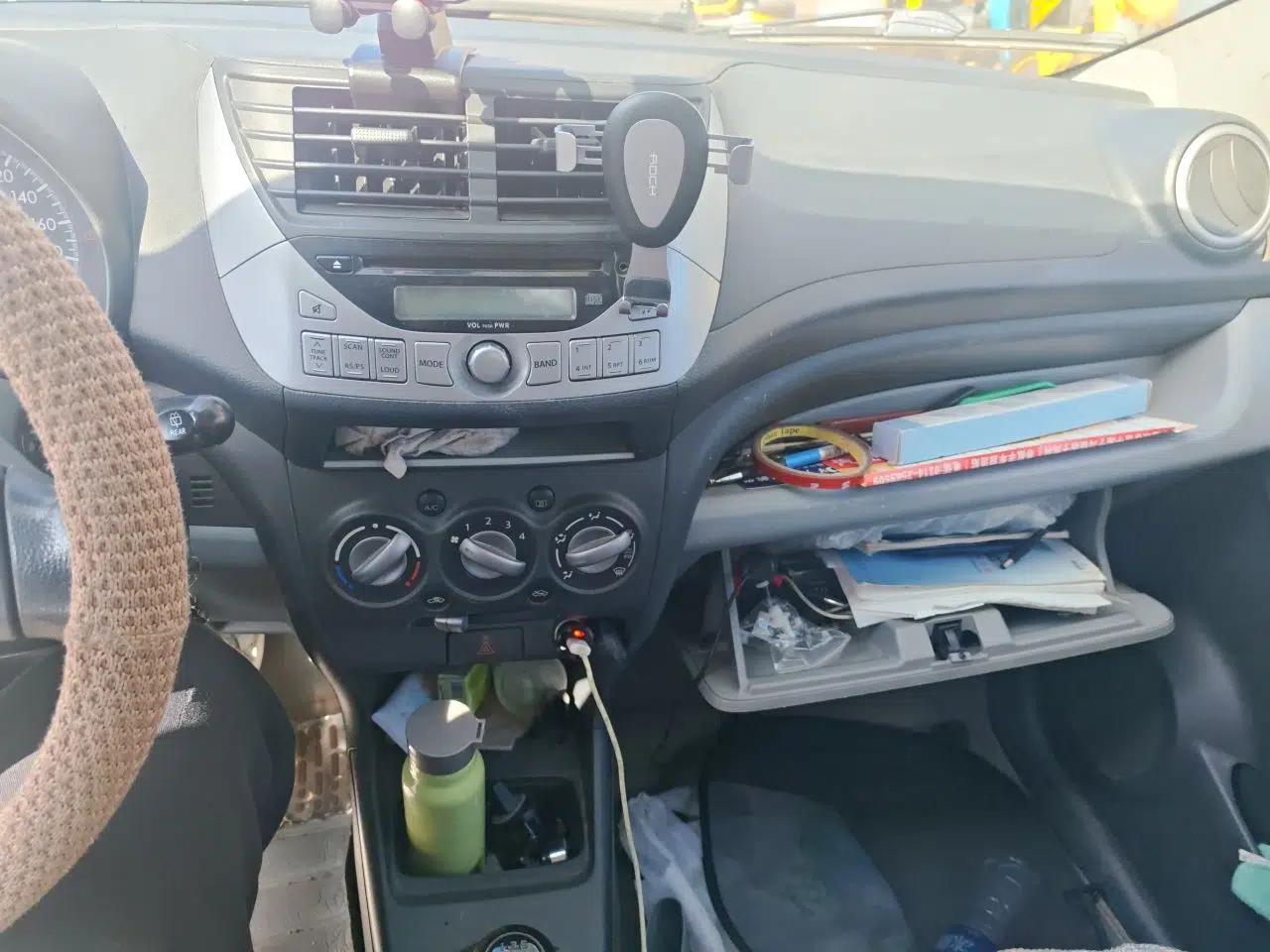 Suzuki Alto 2013 1.0L Manual Luxury Model — миниатюра 14
