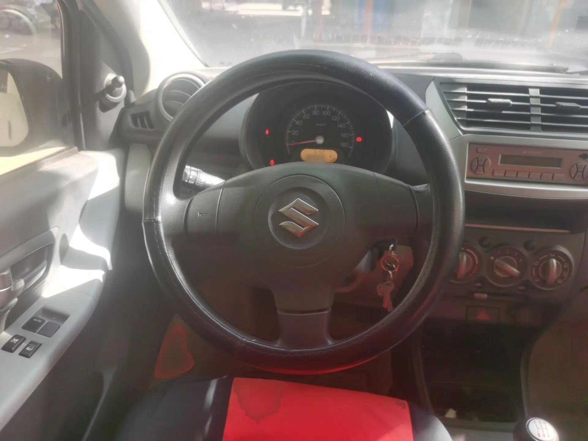 Suzuki Alto 2013 1.0L Manual Comfort Version — миниатюра 11