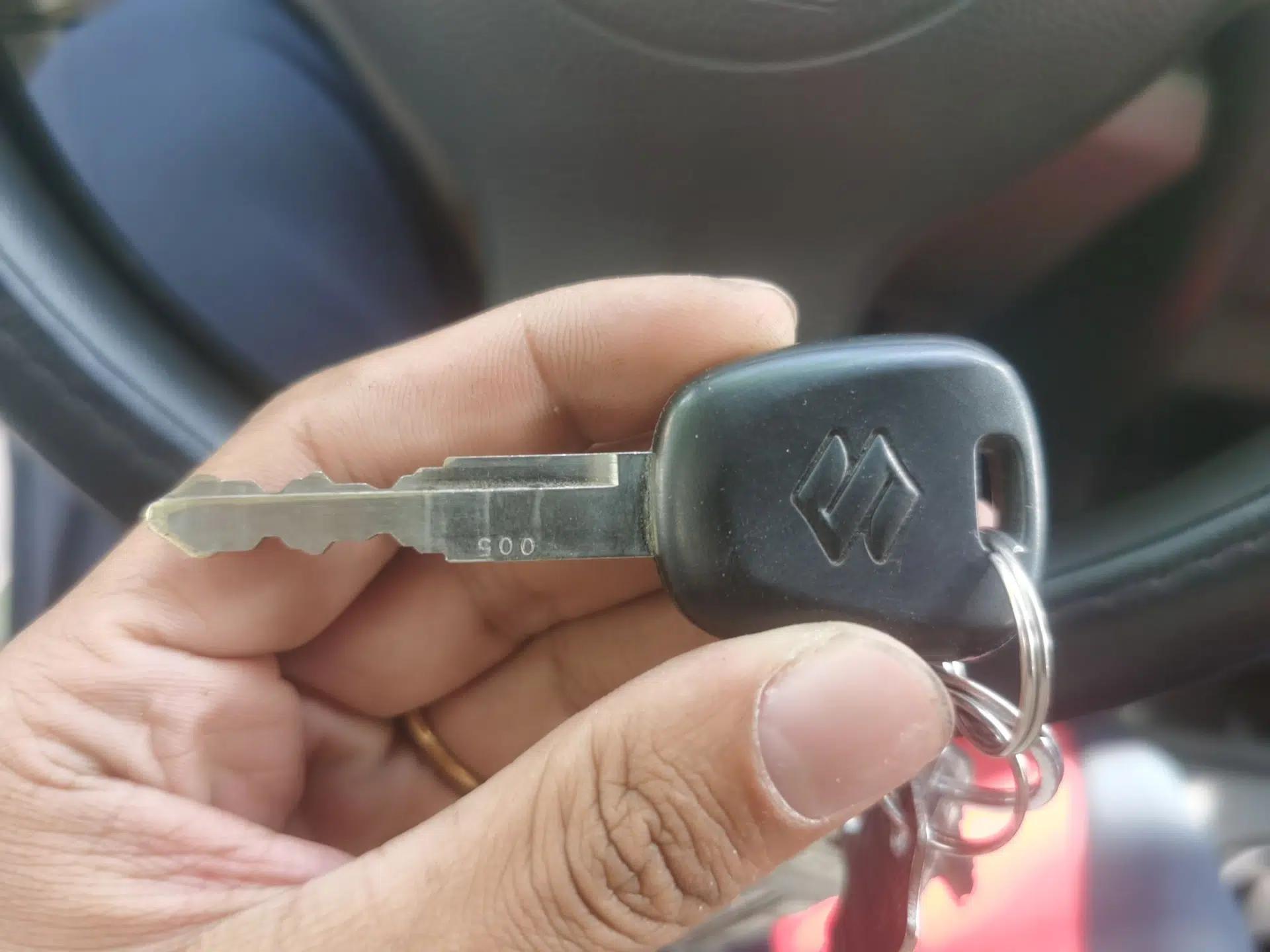 Suzuki Alto 2013 1.0L Manual Comfort Version — миниатюра 9