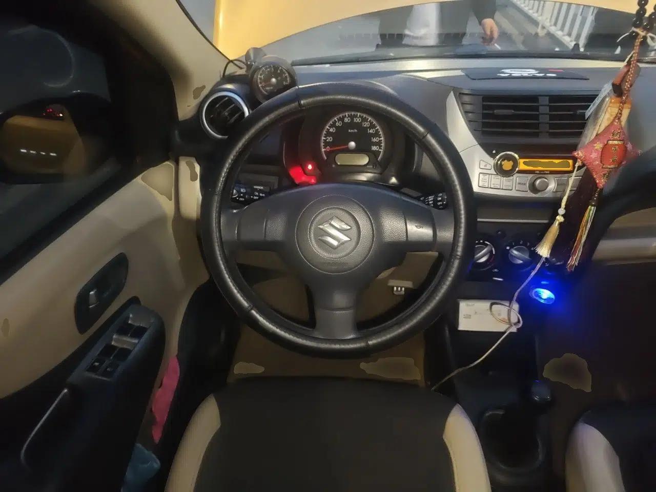 Suzuki Alto 2009 1.0L Manual Deluxe Edition — миниатюра 11