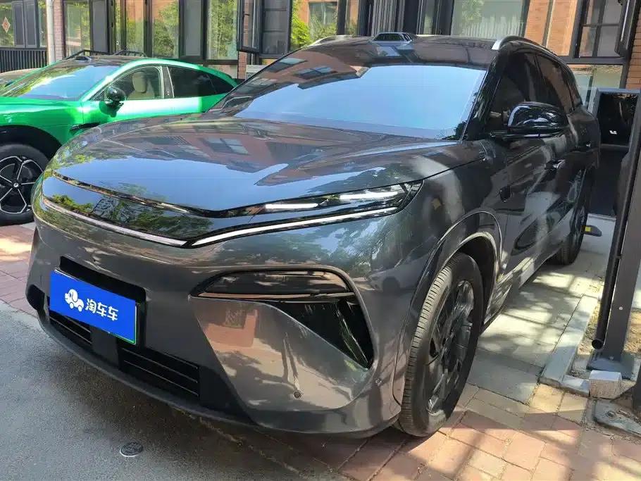 Tang L 2025 DM 200KM Four-Wheel Drive LiDAR Flagship Model — миниатюра 1