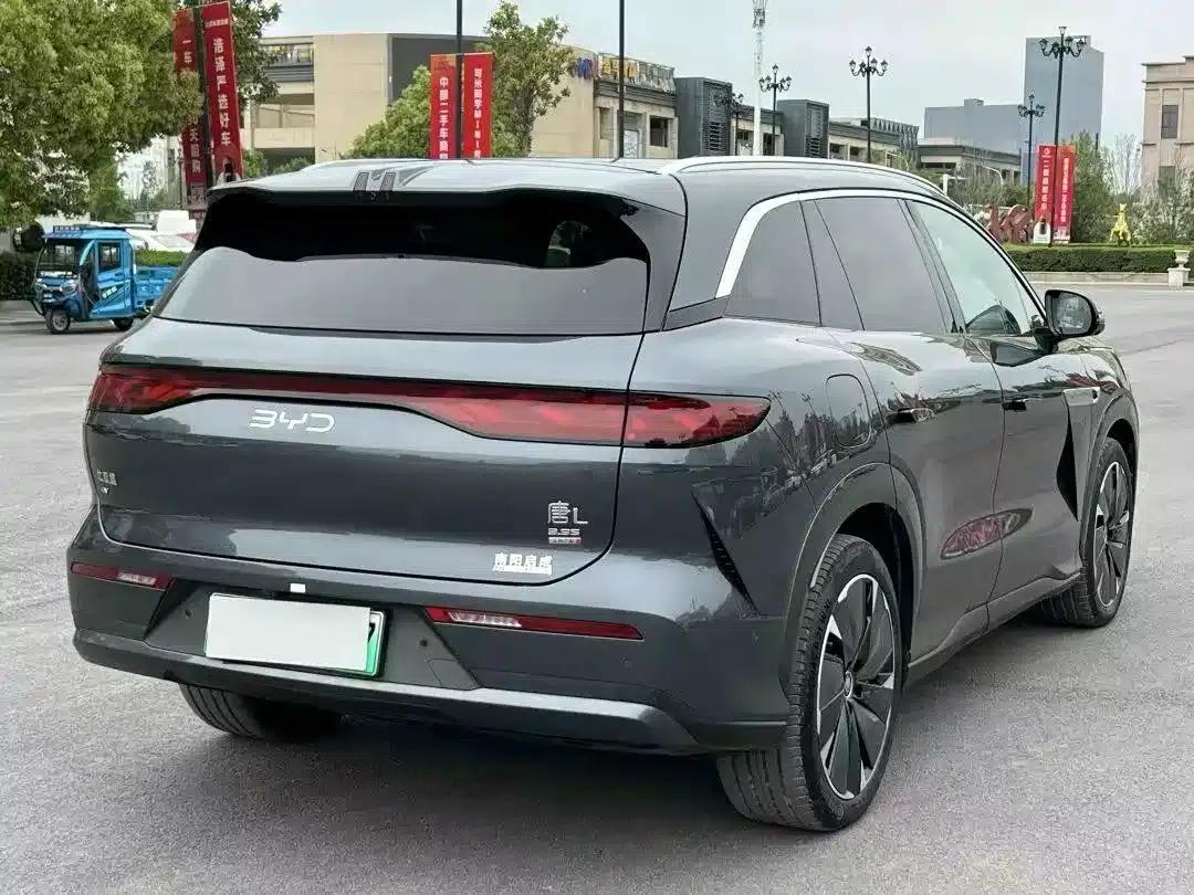 Tang L 2025 EV 600KM Four-Wheel Drive LiDAR Flagship Edition — миниатюра 7