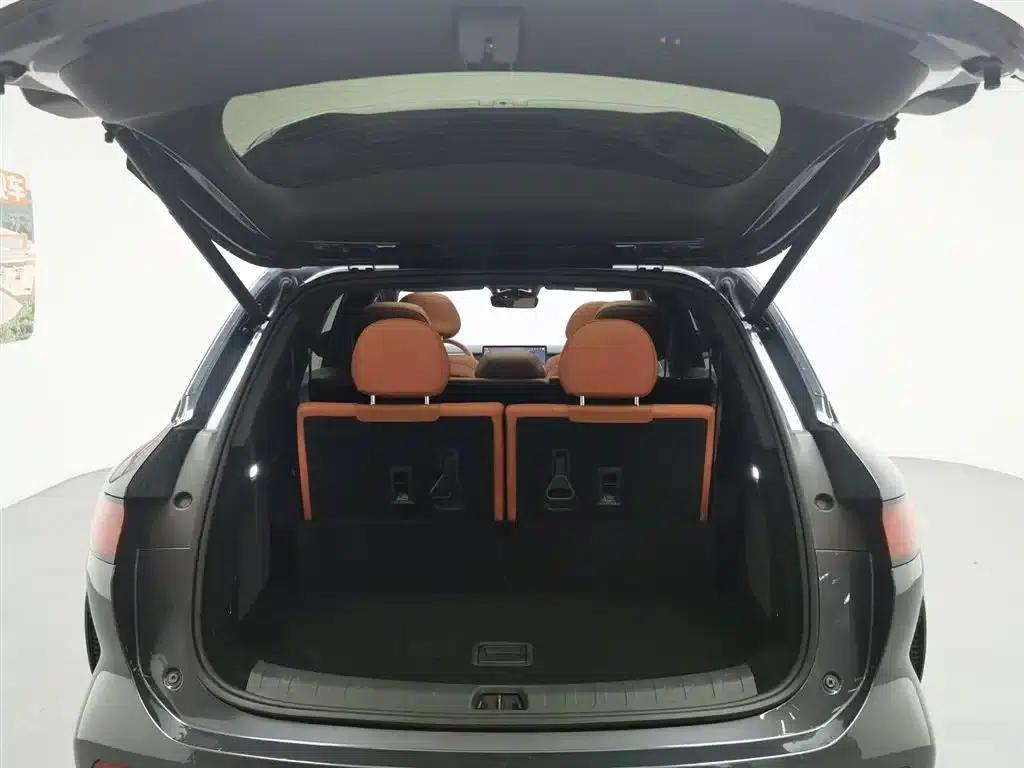 Tang L 2025 EV 600KM Four-Wheel Drive LiDAR Flagship Edition — миниатюра 16