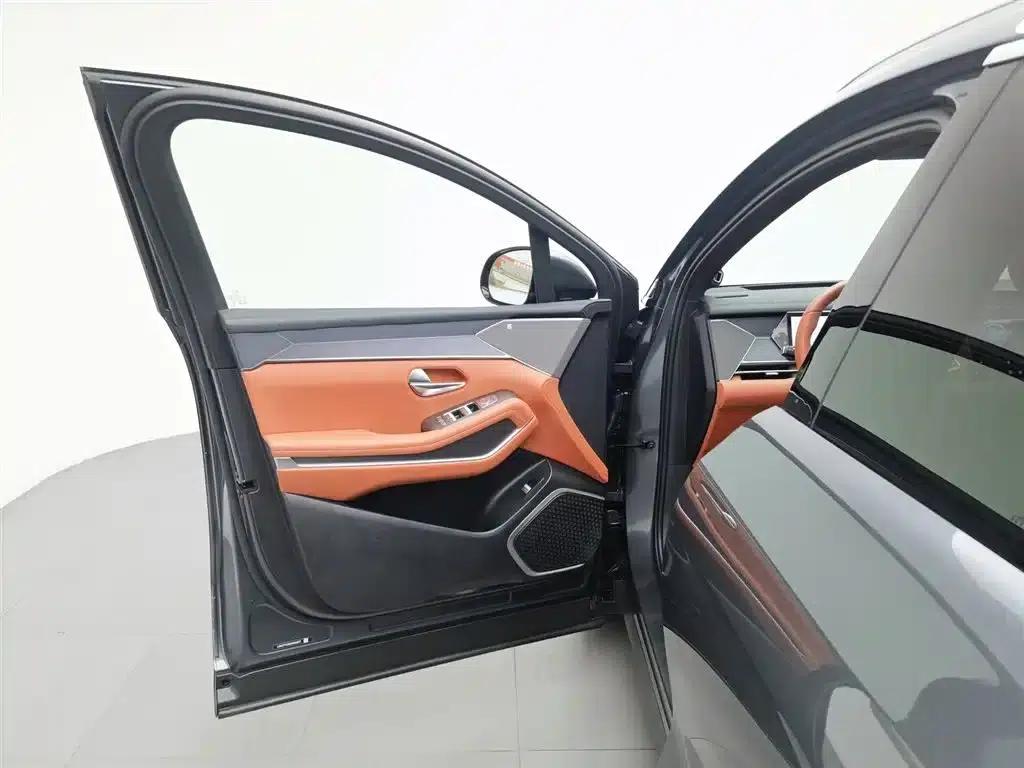 Tang L 2025 EV 600KM Four-Wheel Drive LiDAR Flagship Edition — миниатюра 8