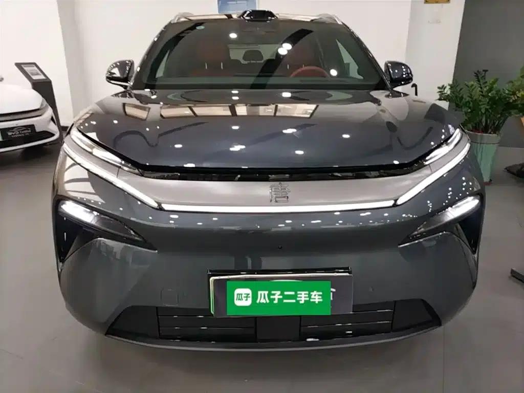 Tang L 2025 EV 600KM Four-Wheel Drive LiDAR Flagship Edition — миниатюра 3