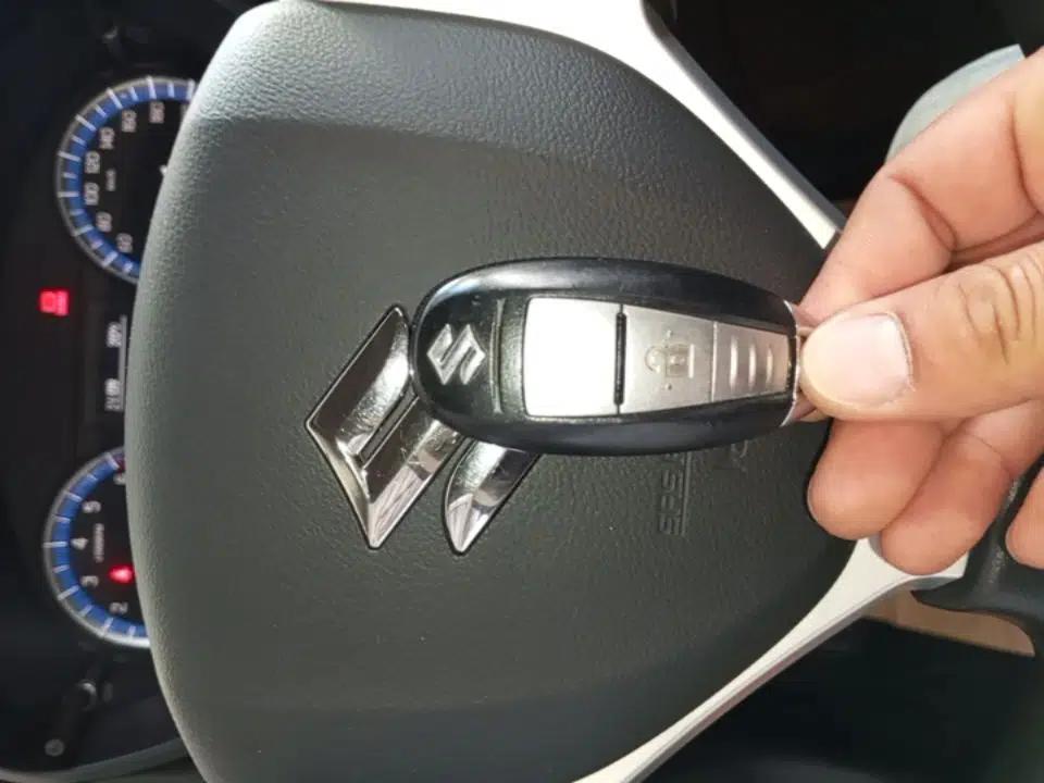 Suzuki S-Cross 2014 1.6L Manual Two-Wheel Drive Entry Model — миниатюра 12