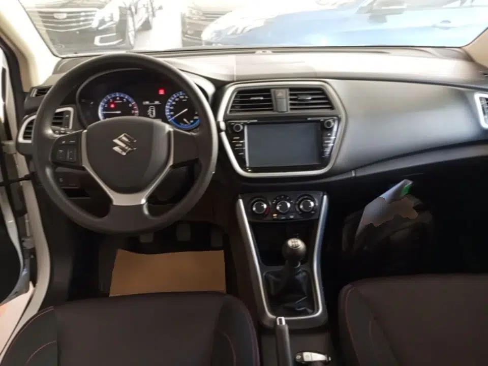 Suzuki S-Cross 2014 1.6L Manual Two-Wheel Drive Entry Model — миниатюра 13