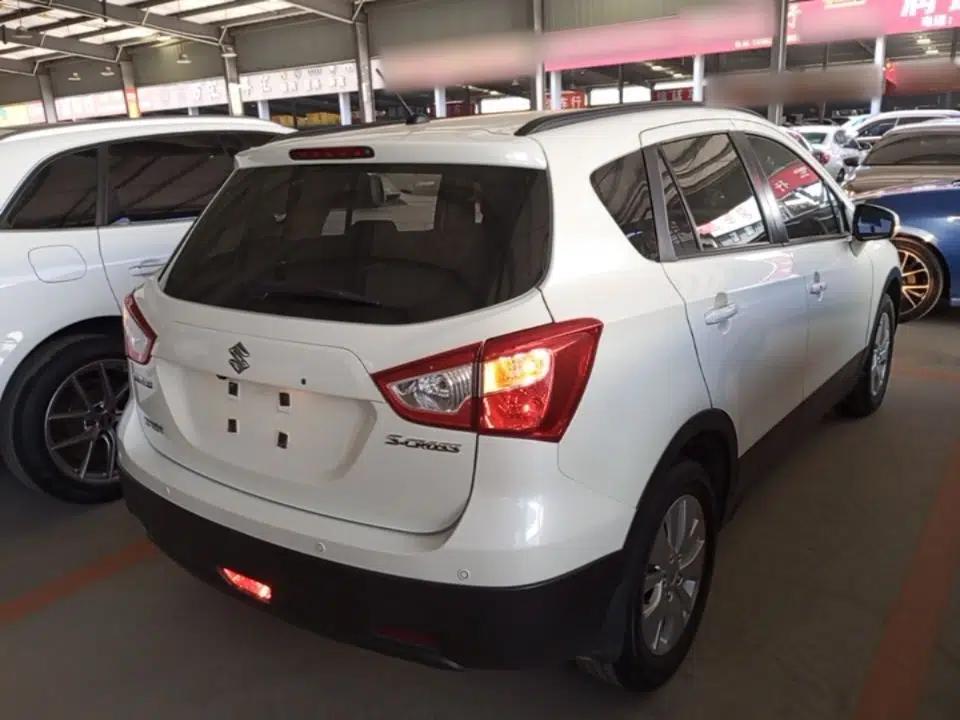 Suzuki S-Cross 2014 1.6L Manual Two-Wheel Drive Entry Model — миниатюра 6