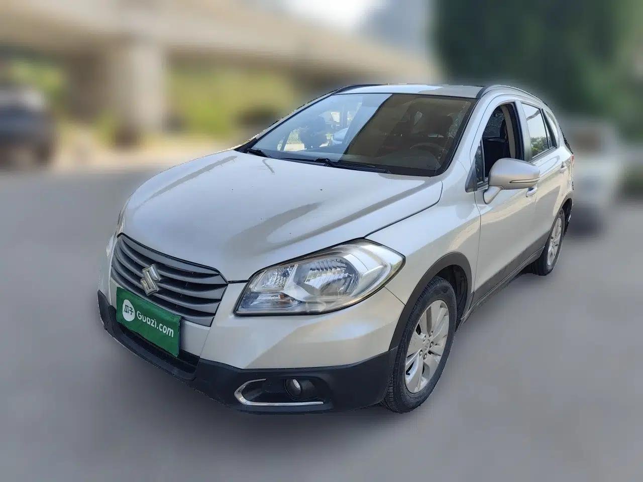 Suzuki S-Cross 2014 1.6L Manual Two-Wheel Drive Entry Model — миниатюра 1
