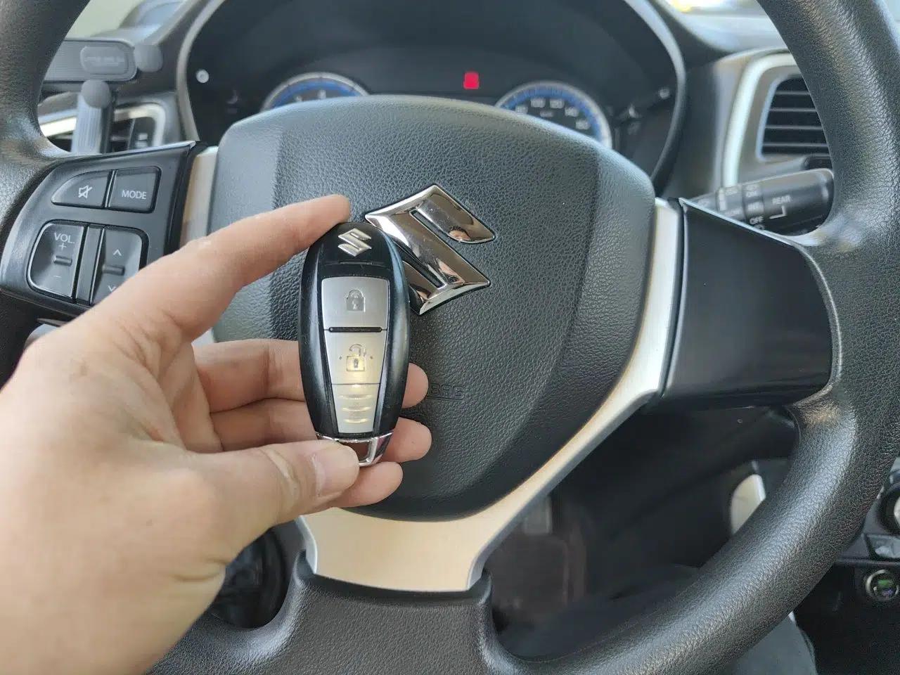 Suzuki S-Cross 2014 1.6L Manual Two-Wheel Drive Entry Model — миниатюра 9