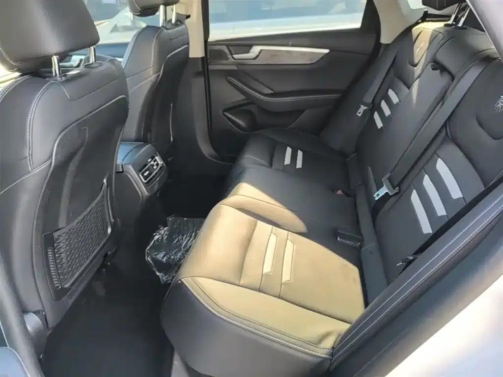 Qin Pro New Energy 2019 EV Super Edition High-Power Intelligent Connectivity Leading Model — миниатюра 17