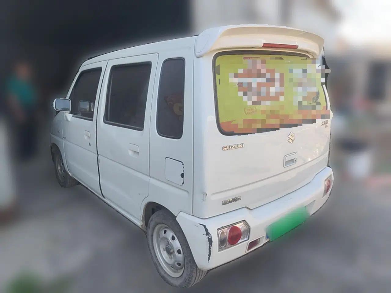 Suzuki Wagon R 2016 1.4L Manual Value Model — миниатюра 4