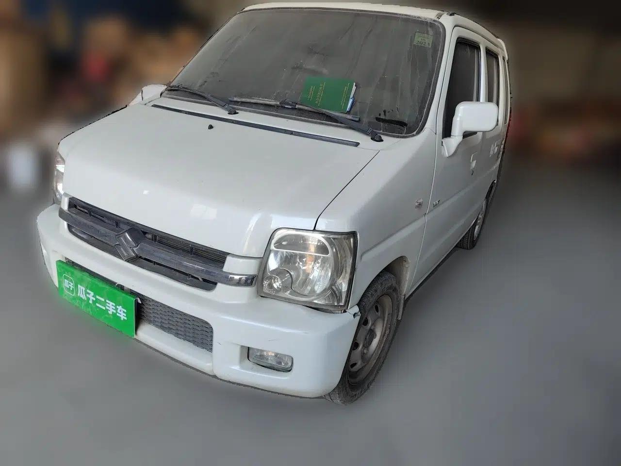 Suzuki Wagon R 2016 1.4L Manual Value Model — миниатюра 1