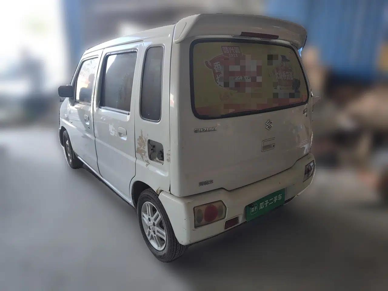 Suzuki Wagon R 2016 1.4L Manual Value Model — миниатюра 4