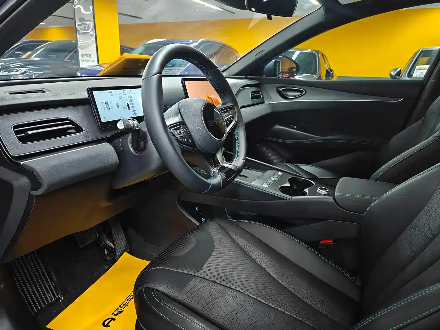 Seal 06 DM-i Touring Edition 2025 DM-i 80KM Premium — миниатюра 4