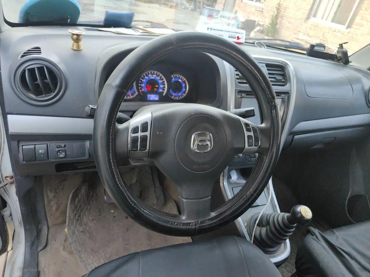 Suzuki Wagon R X5 2013 Facelift 1.4L Luxury Edition — миниатюра 11