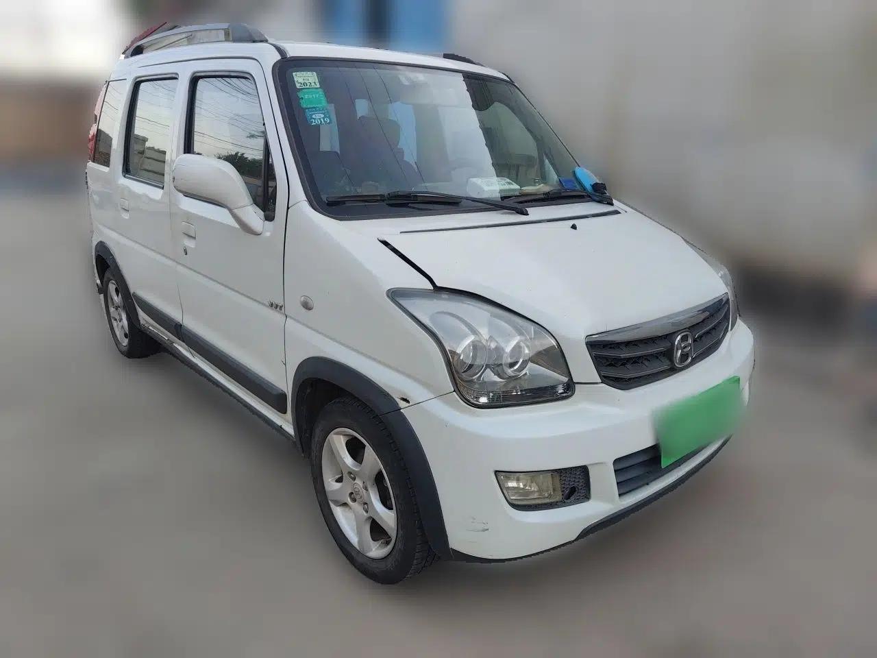Suzuki Wagon R X5 2013 Facelift 1.4L Luxury Edition — миниатюра 3