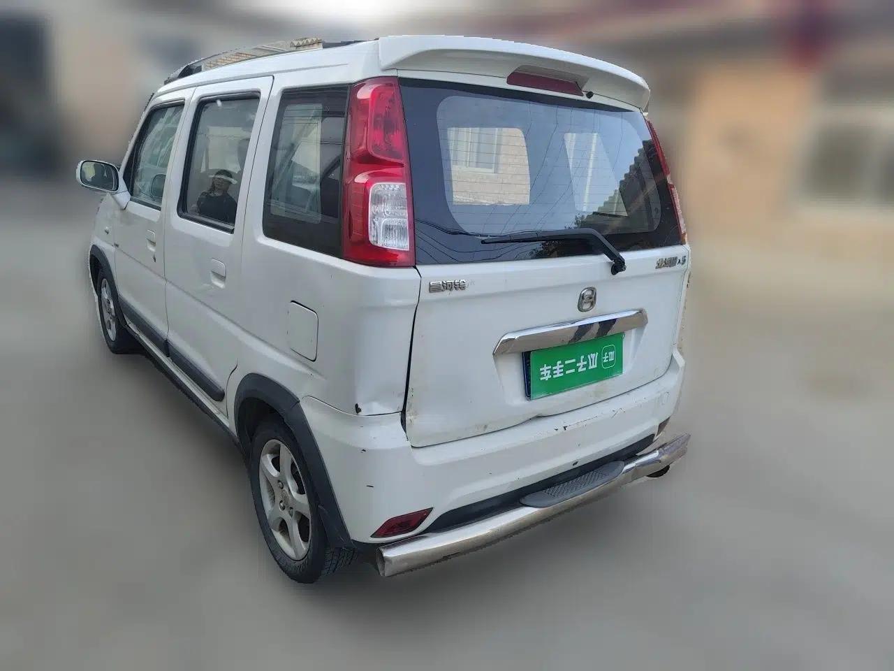 Suzuki Wagon R X5 2013 Facelift 1.4L Luxury Edition — миниатюра 4