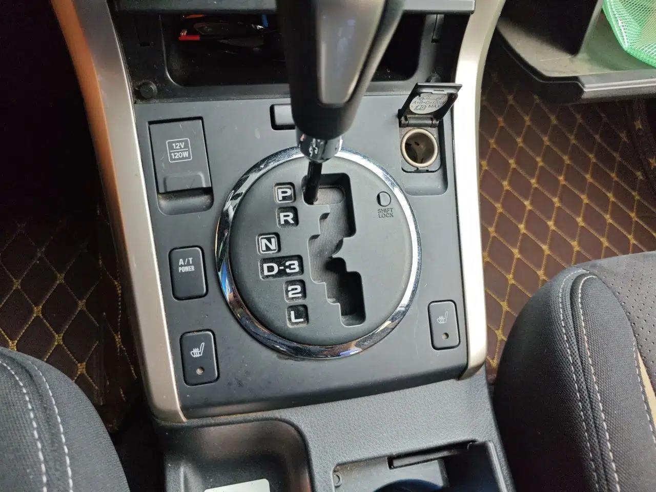 Suzuki Grand Vitara 2011 2.4 AT JLX-EL 5-Door Version — миниатюра 15