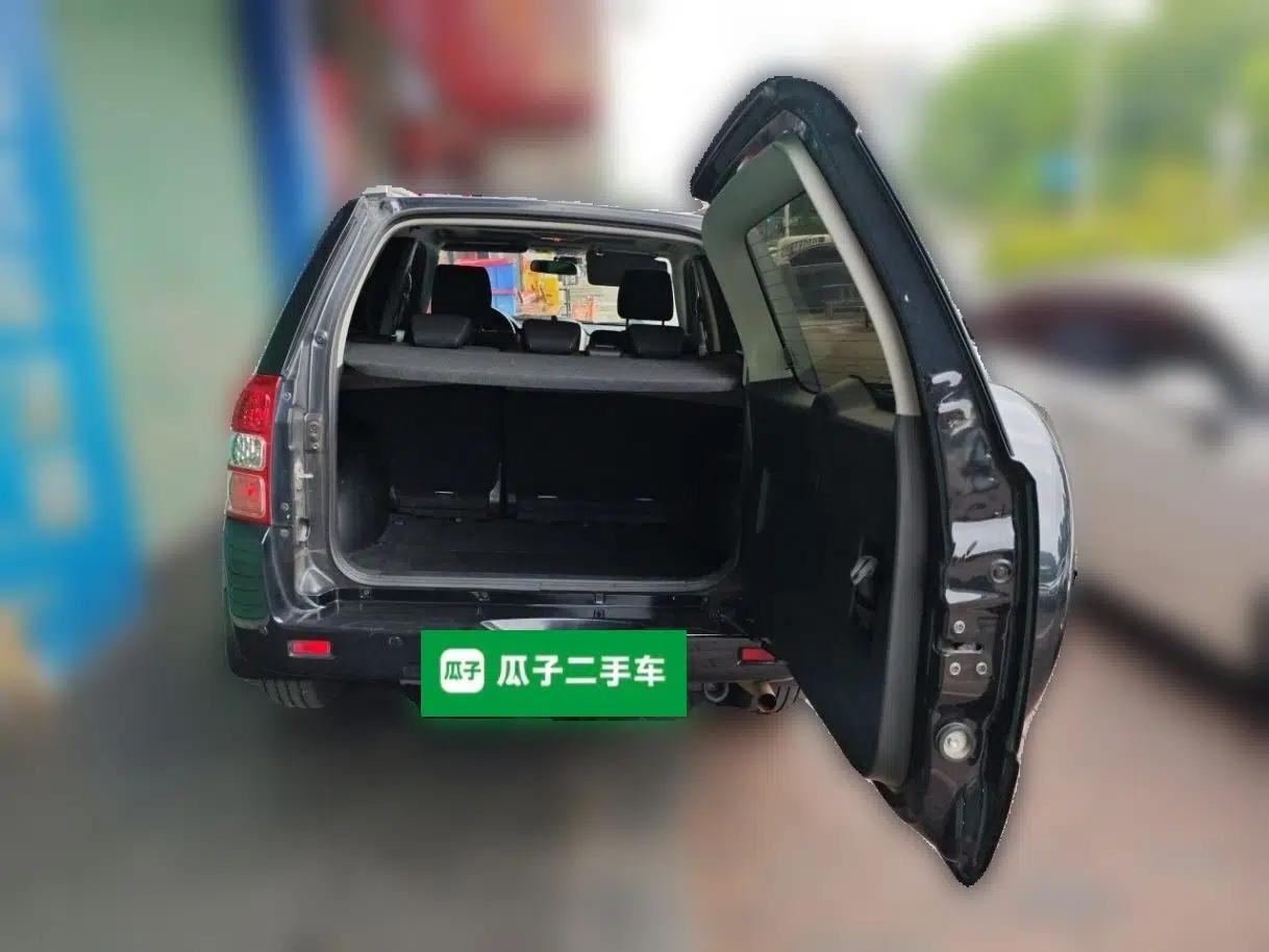 Suzuki Grand Vitara 2011 2.4 AT JLX-EL 5-Door Version — миниатюра 20