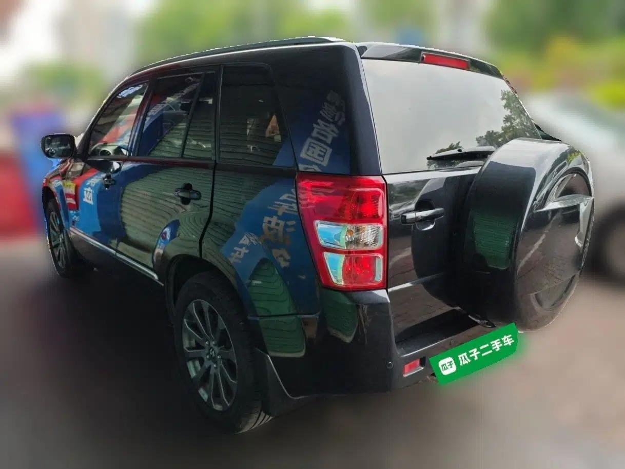 Suzuki Grand Vitara 2011 2.4 AT JLX-EL 5-Door Version — миниатюра 4