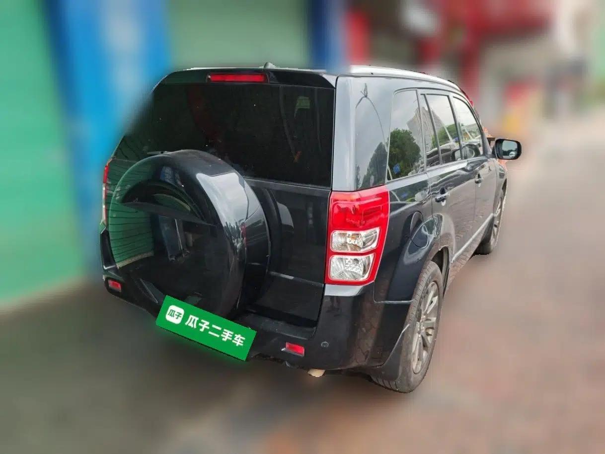 Suzuki Grand Vitara 2011 2.4 AT JLX-EL 5-Door Version — миниатюра 6