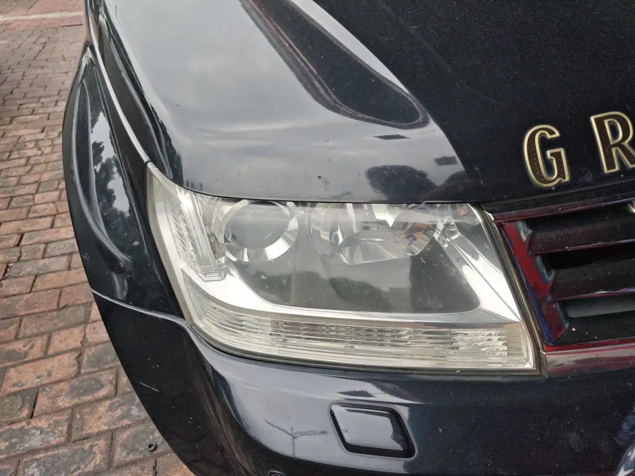 Suzuki Grand Vitara 2011 2.4 AT JLX-EL 5-Door Version — миниатюра 7